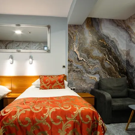 Гостьовий будинок Harmony - Panoramic View & Free Parking 3*