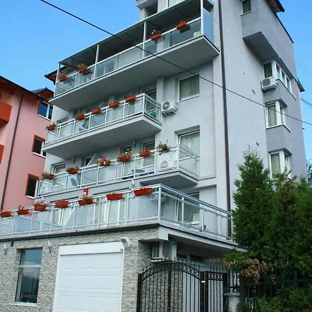 Harmony - Panoramic View & Free Parking 3*